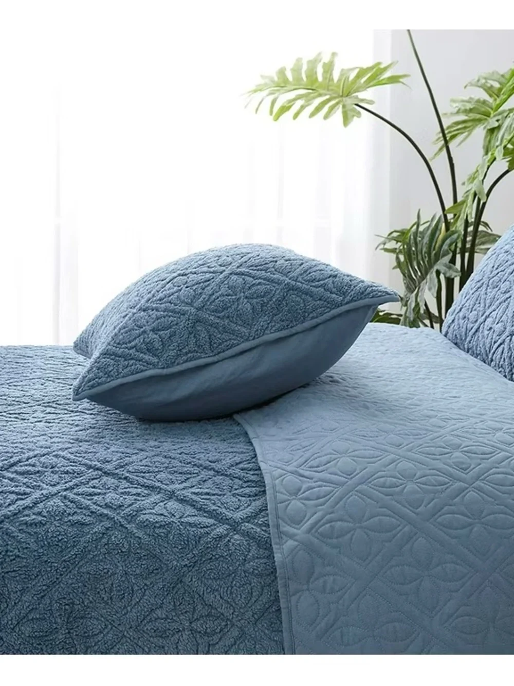 Blue Quilted sherpa king 3 piece Bedspread Set